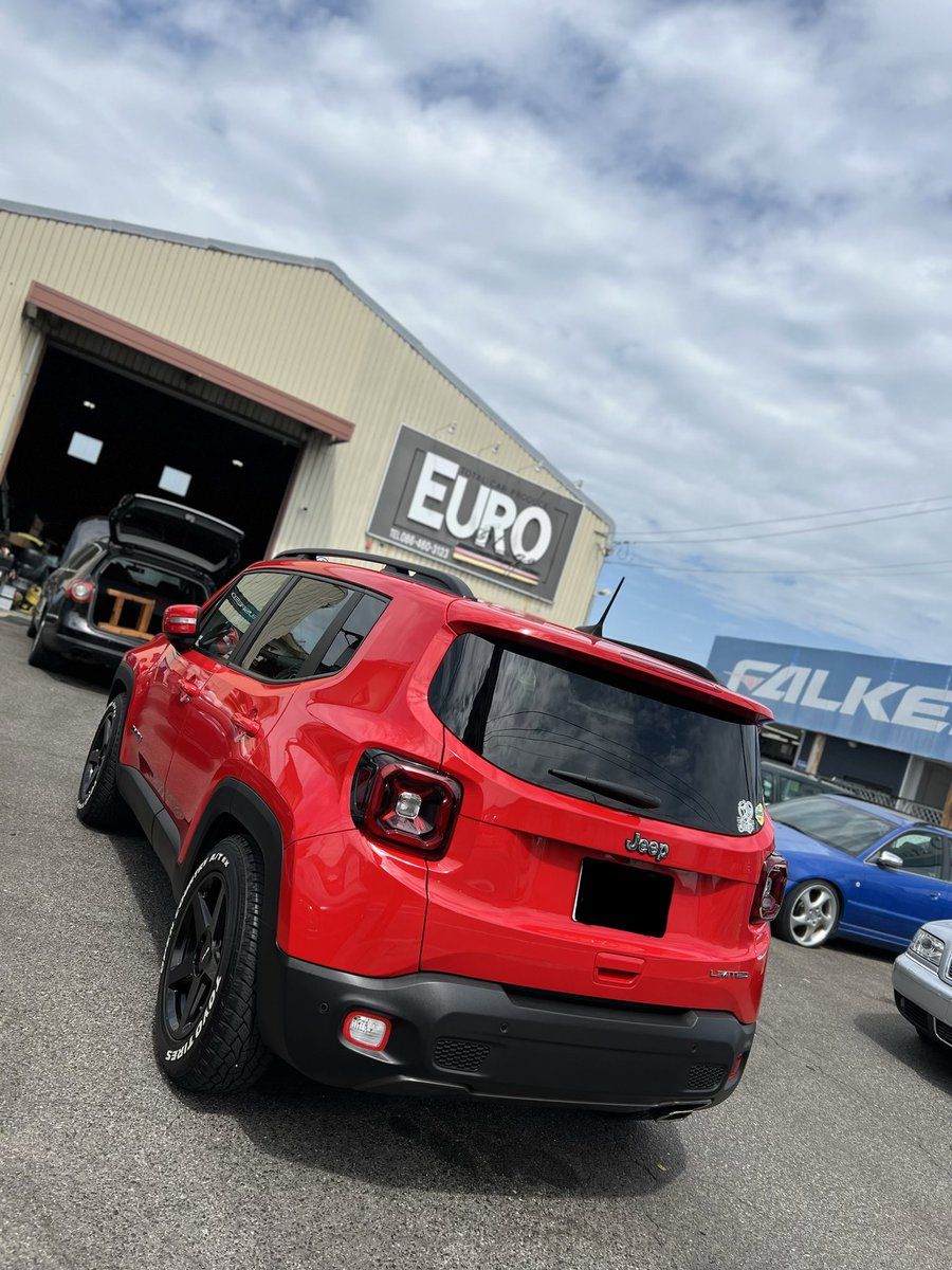 EUROStageTsune's tweet image. Jeepレネゲイドが入庫です！
今回はハイマウントストップランプの交換です☺️
水没してますね…車検でも重要な項目なので交換必須です💪
しっかりと作業させて頂きます！！
#EUROStage #VW #Audi #岡山県 #倉敷市 #輸入車整備