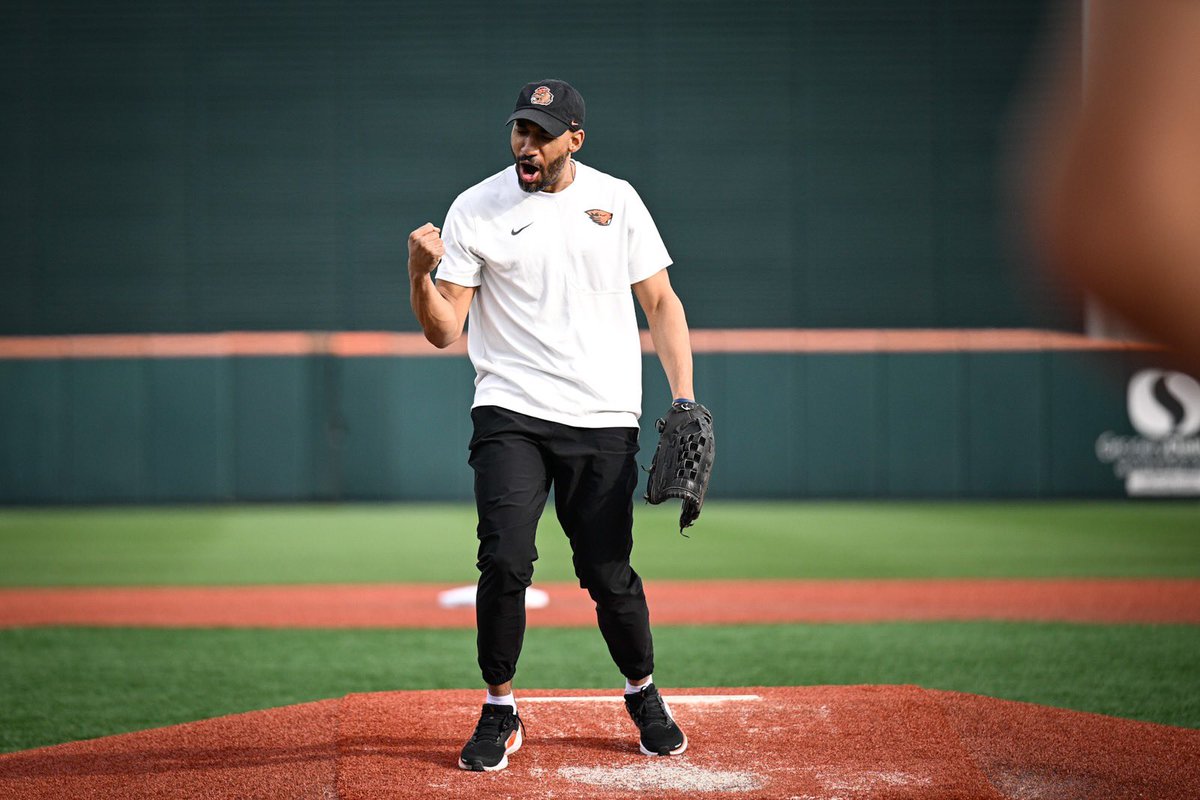 Oregon State Hoops tweet media