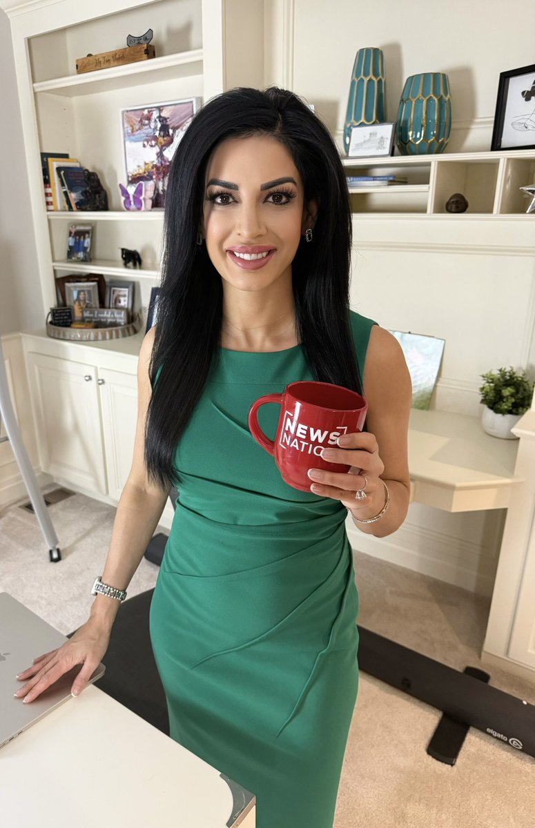 Mehek Cooke🇺🇸 tweet media