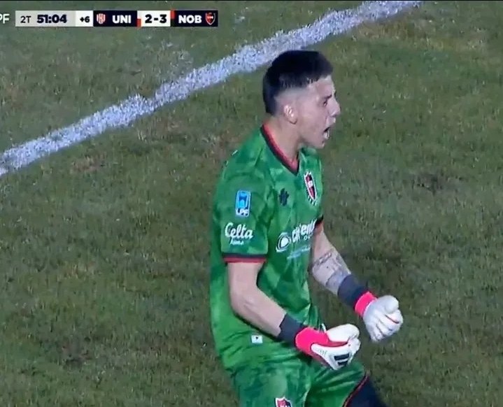 TODA DE ESTE CHAD
NEWELLS LOCURAA