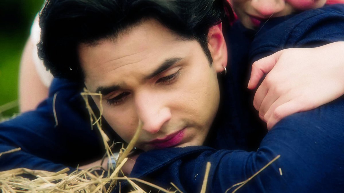 𝒓𝒊𝒖. tweet media