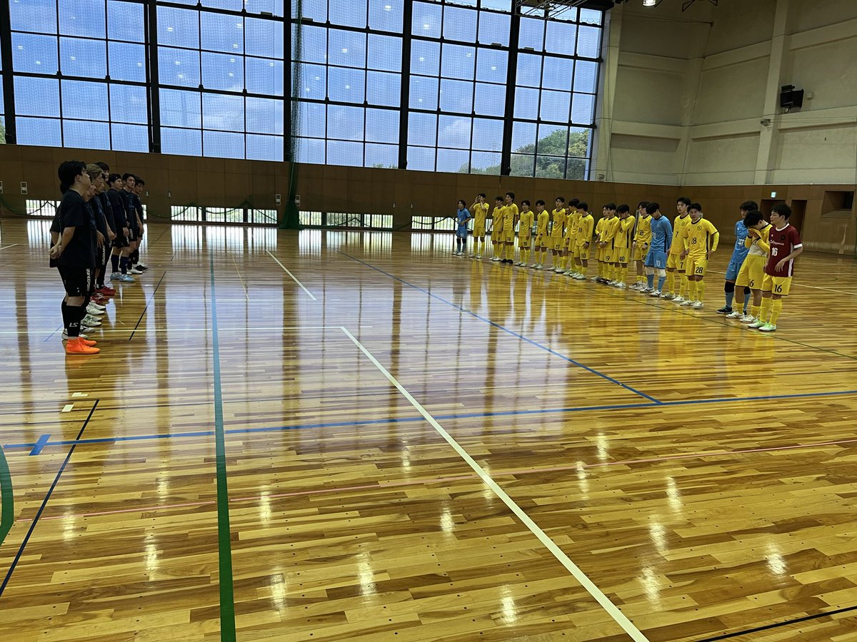本日は、明治学院大学フットサル部さんとTRMを行いました。
明治学院大学フットサル部さんありがとうございました。
＠SA_jugaria 

DUEL YOUR LIMITS

#EL_SOLUNA
#エルソルーナ
#関東フットサル1部
#2026season
#luzesombra