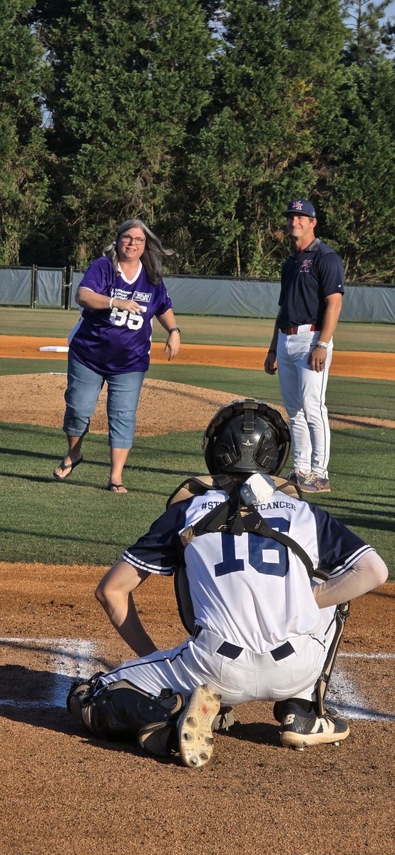 White Knoll Baseball tweet media