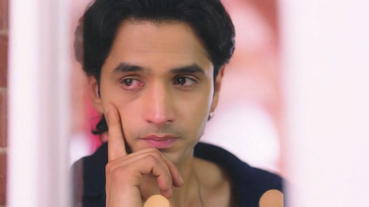 𝒂𝒗𝒏𝒊 tweet media