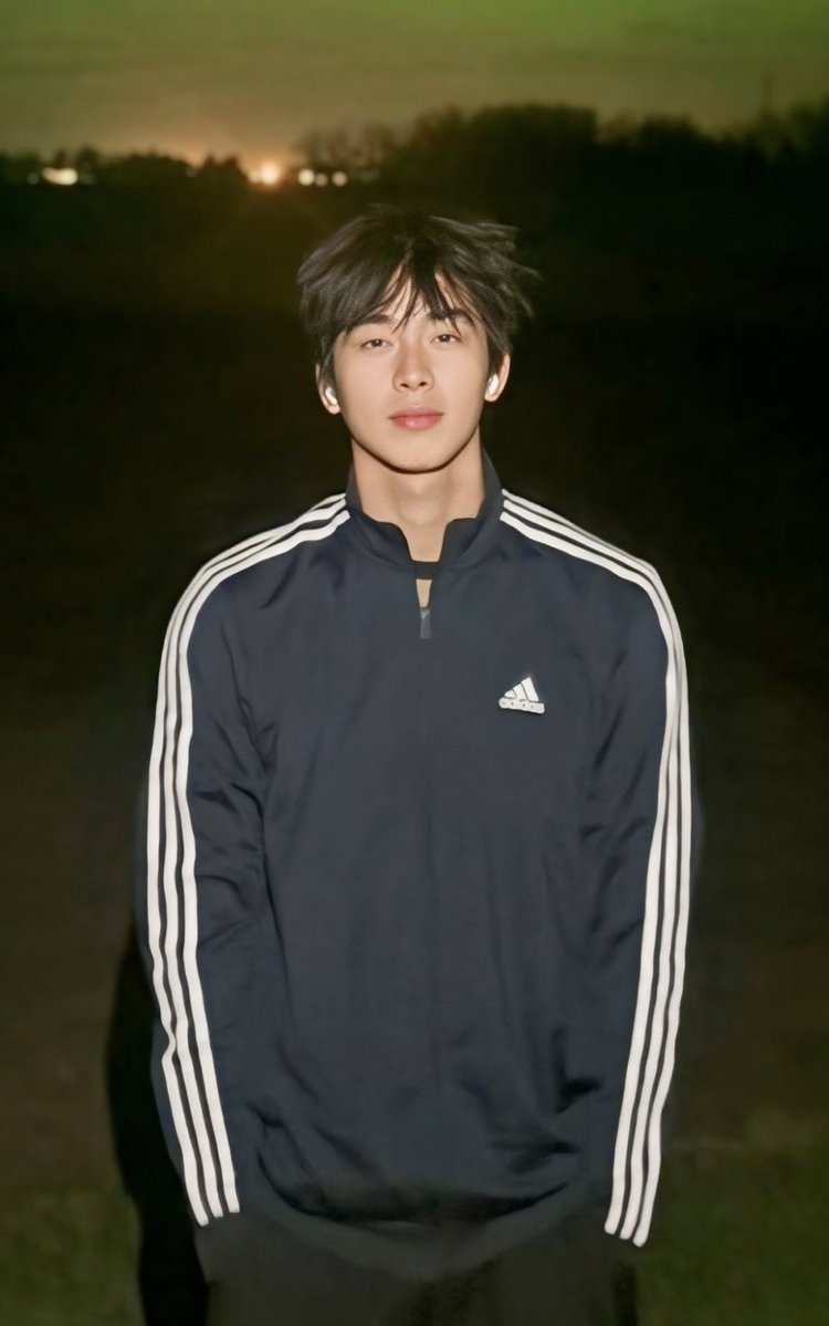 goddaces tweet media