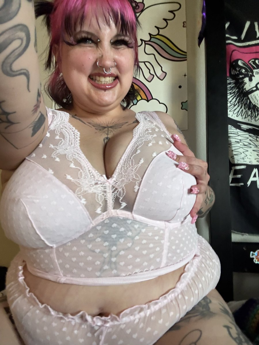 angel pup | 18+ tweet media