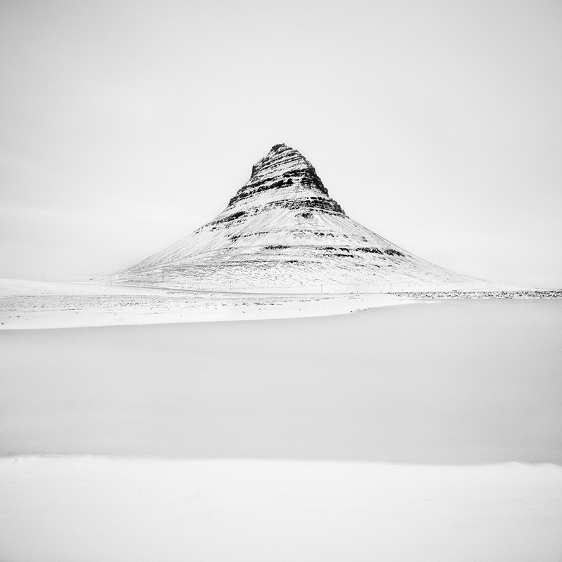 artlimitednet's tweet image. Grundafjordur by Jeff Mercader artlimited.net/jeffmercader
#bnwphotos #passion #blackwhite #nature #mountain #fineart #landscapelover #surreal #landscape #landscape_lovers #blackandwhitephoto #monoart #camera #bnw_perfection #digital #blackandwhitephotography #blackandwhite…