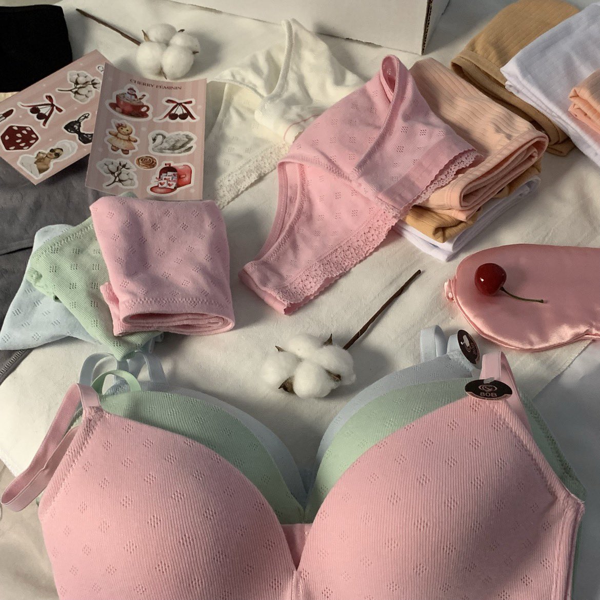 Cherry Féminin 🍒 tweet media