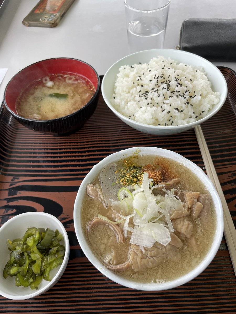 たくみ tweet media