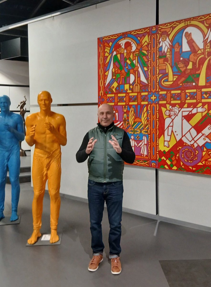 SergiyMayevsky's tweet image. GM #weekendlive #m1m2 #photo #art