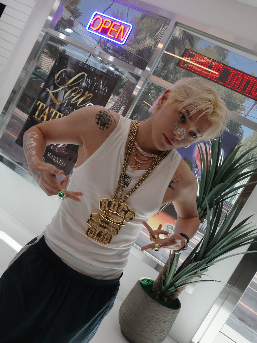 태용.zip tweet media