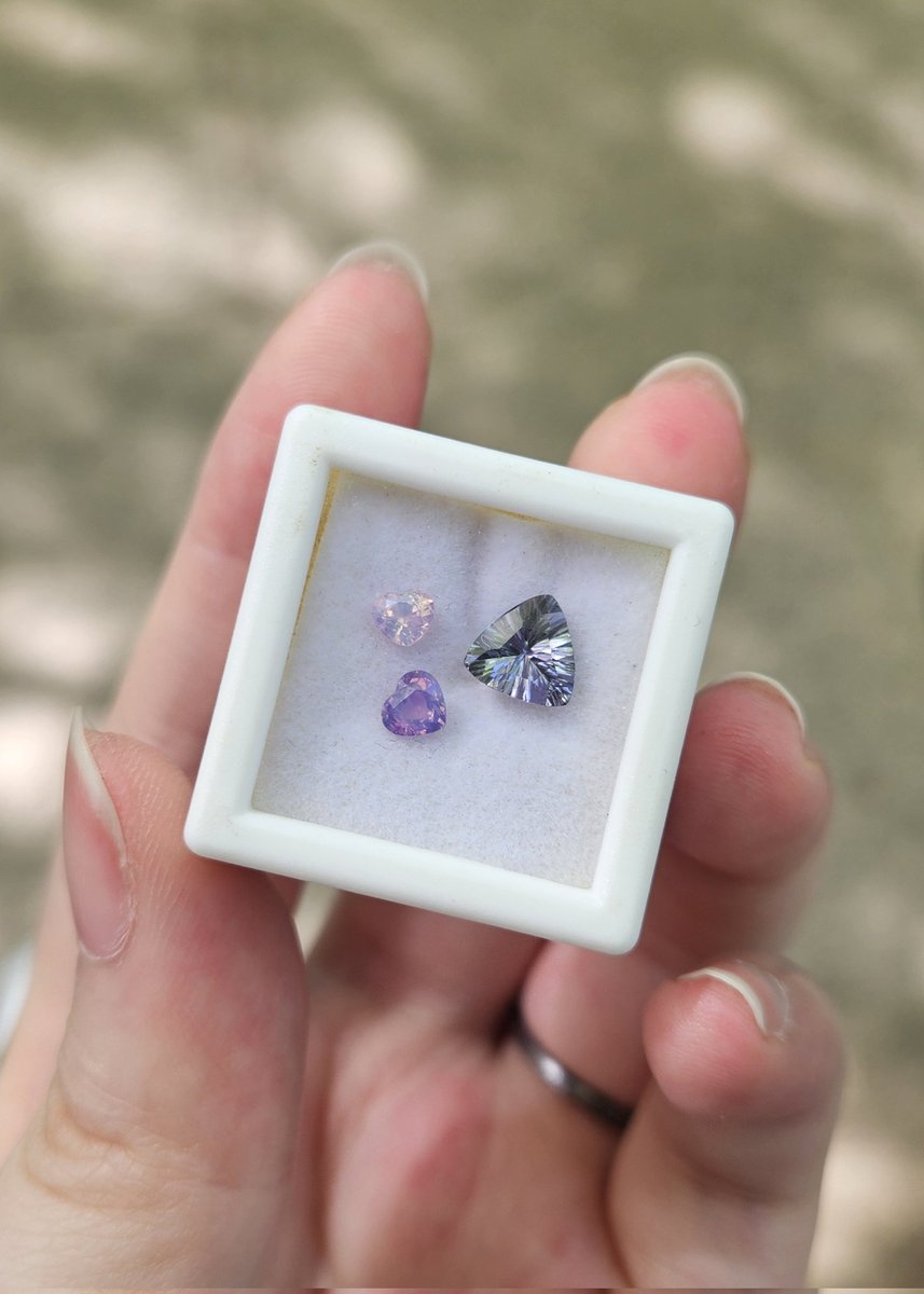 minua_99 tweet media