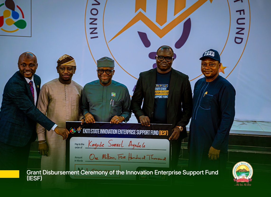 ekitistategov's tweet photo. Big things start with giving grants.

Yesterday, Lady Jibowu Hall, bold dreams are turning into funded realities as the Innovation Enterprise Support Fund (IESF) empowers the next generation of Nigerian entrepreneurs.

From visionary ideas to scalable impact, the future of innovation in Nigeria is getting the fuel it deserves.

https://t.co/CbFUGy0pck