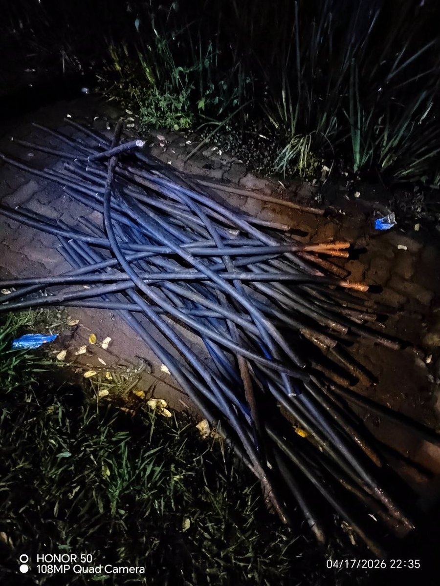 _ArriveAlive's tweet image. Copper theft suspects arrested in Roosevelt Park

arrr.co.za/UQn2f

#ArriveAlive #Crime @SCP_SECURITY