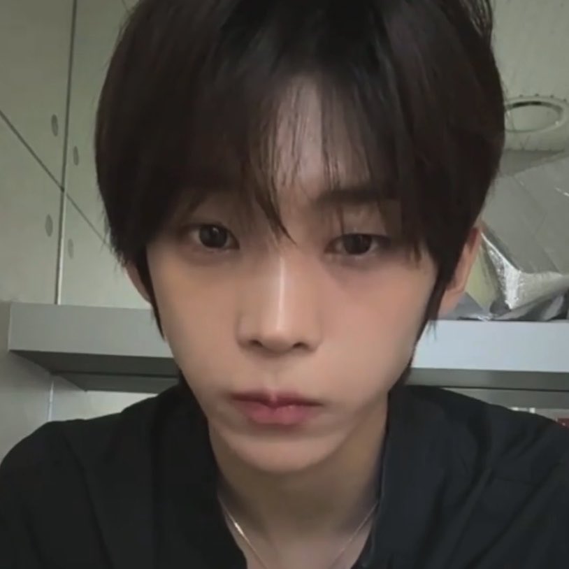 또일이 tweet media