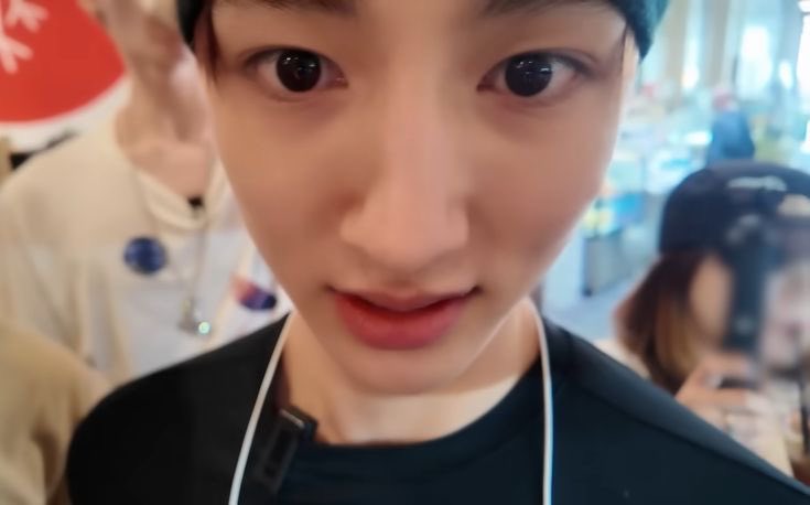 lea 🍮 tweet media