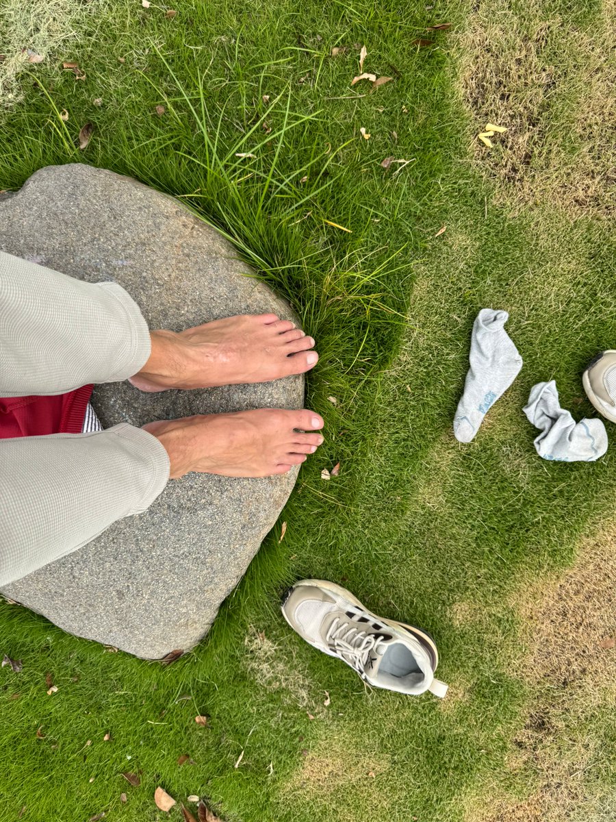 Darron John Moore tweet media