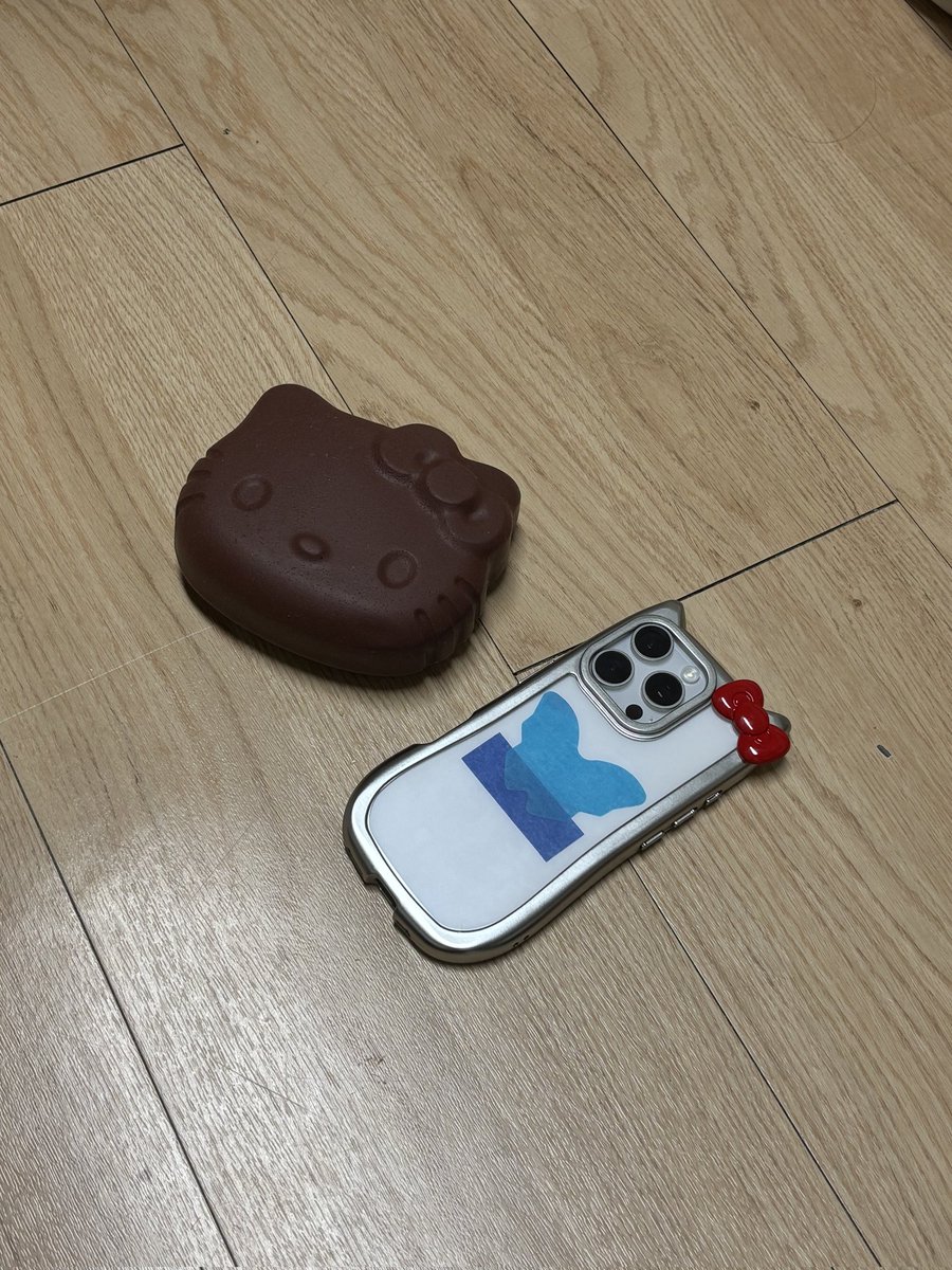 또러비 tweet media