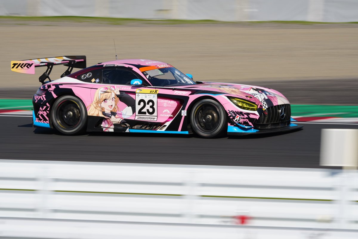 のまくろ tweet media