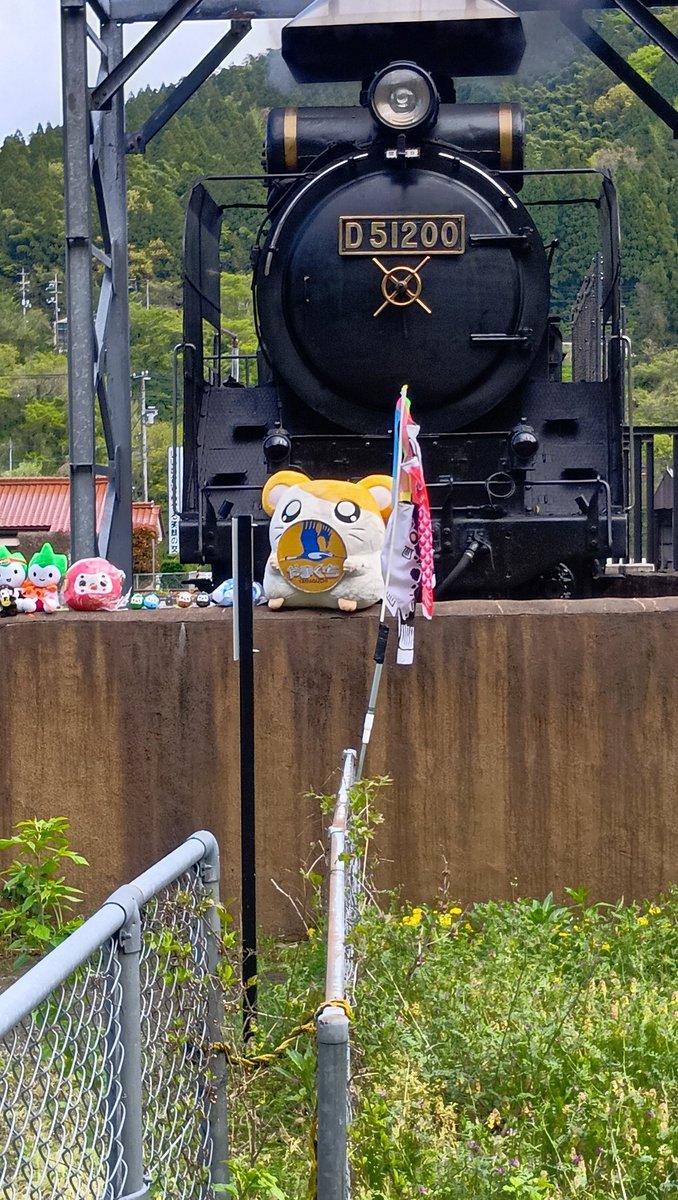 くまくま tweet media