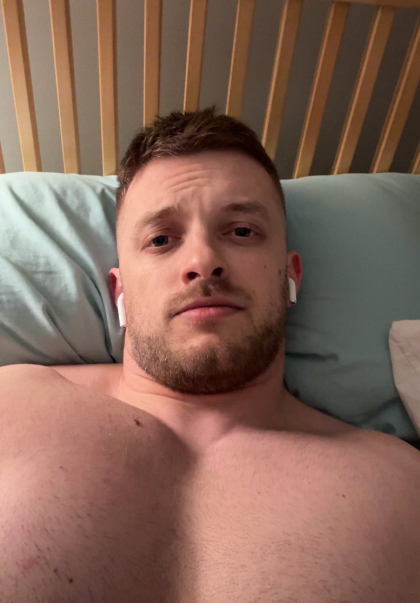 Swolecialist tweet media