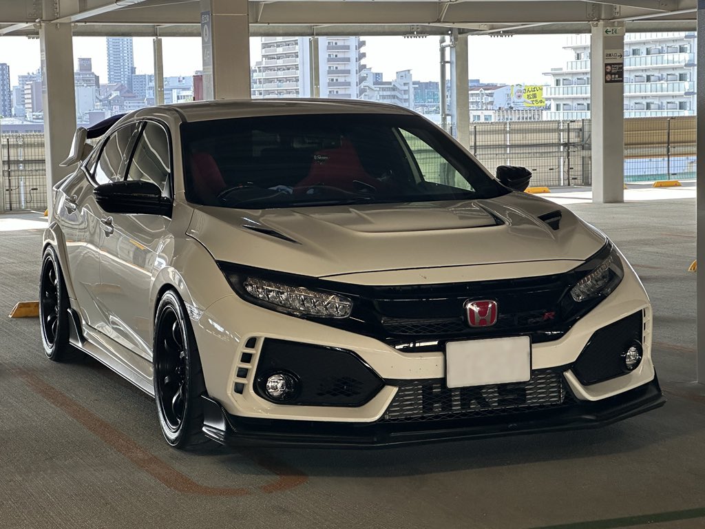 やなさん™ tweet media