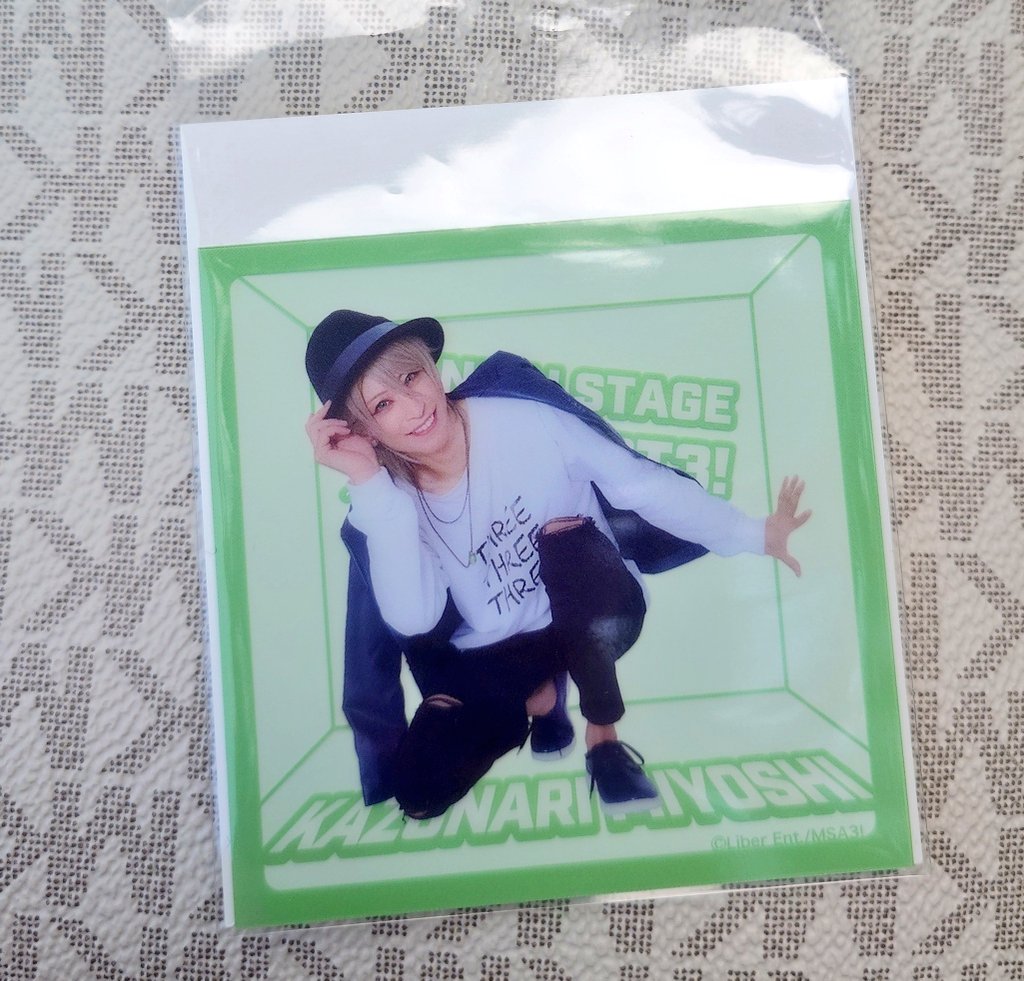えみ tweet media