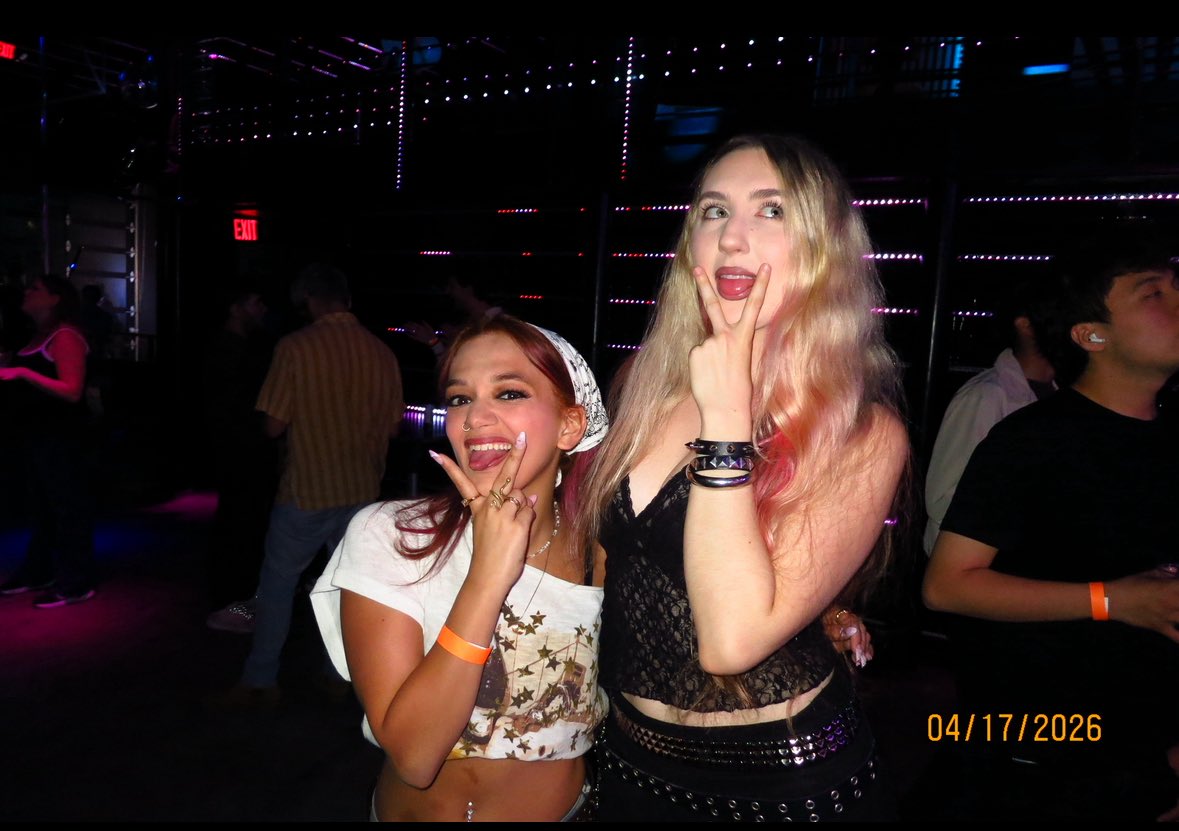 Elenitaellie's tweet image. #epic #night