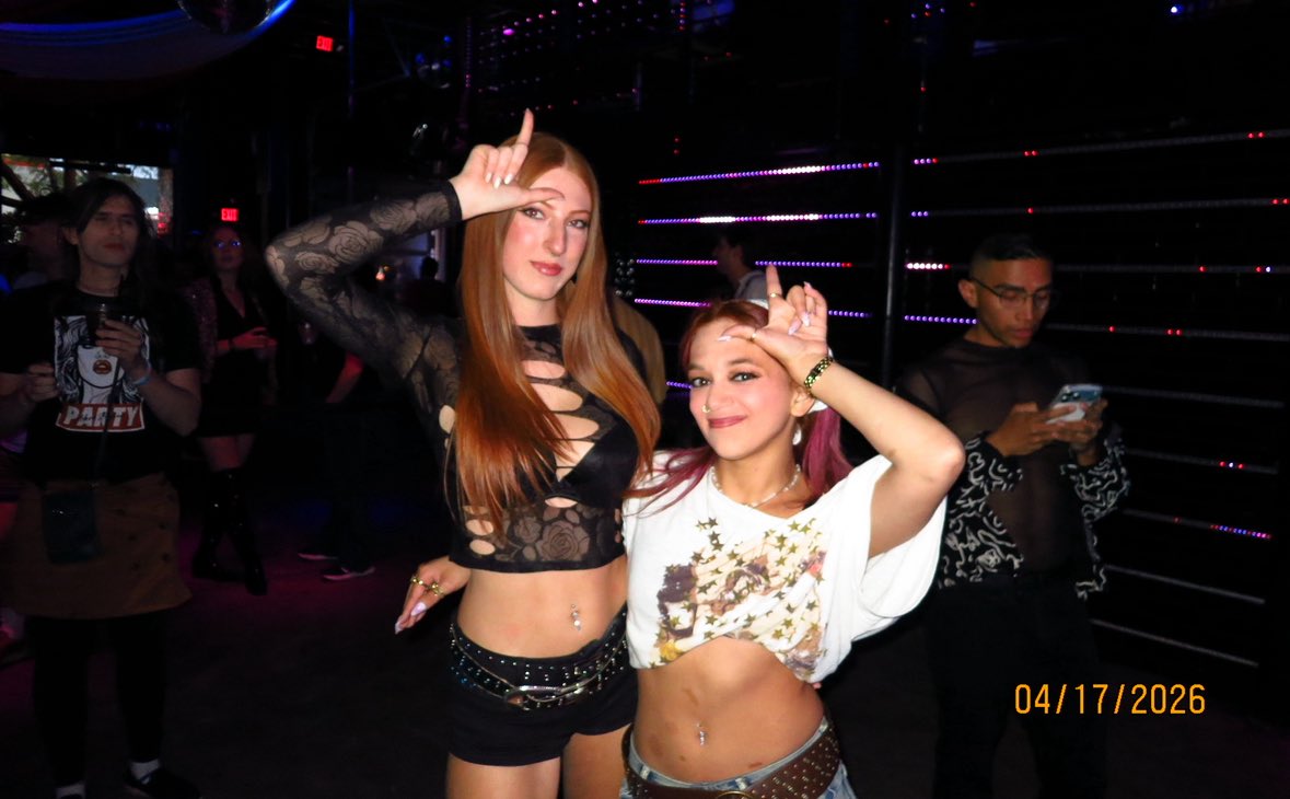 Elenitaellie's tweet image. #epic #night