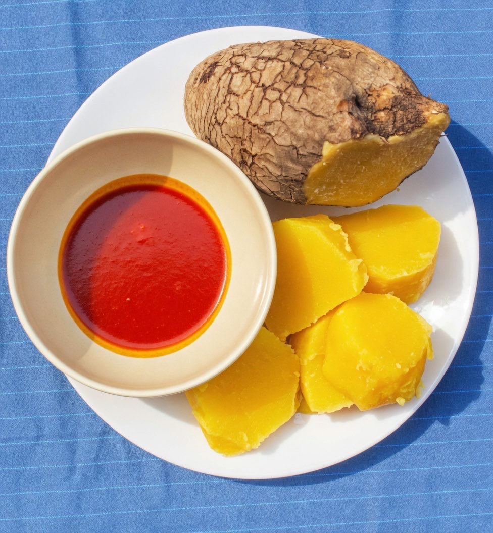 eucharia3333's tweet photo. This is Óna paired with ncha.. I love it because of its taste. It tastes a bit sour and bitter at the same time.. https://t.co/eAoJjkRMSw