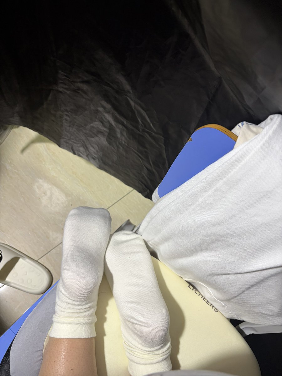 草莓🍓重口原味(爱跑步可邮寄国外) tweet media