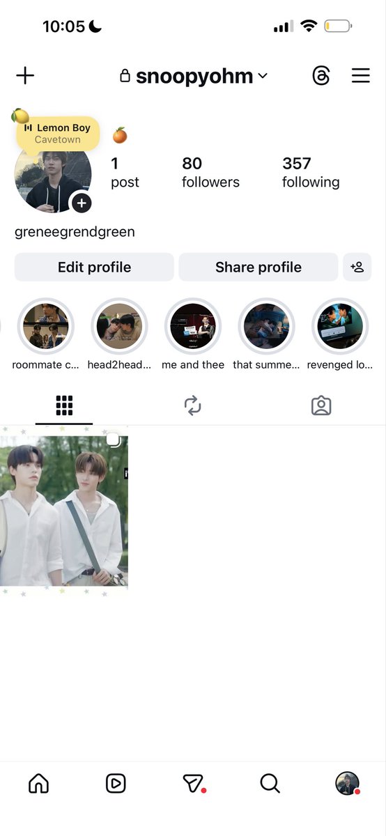 grayspaace's tweet image. my bias’s feed         vs         #mine 🍊