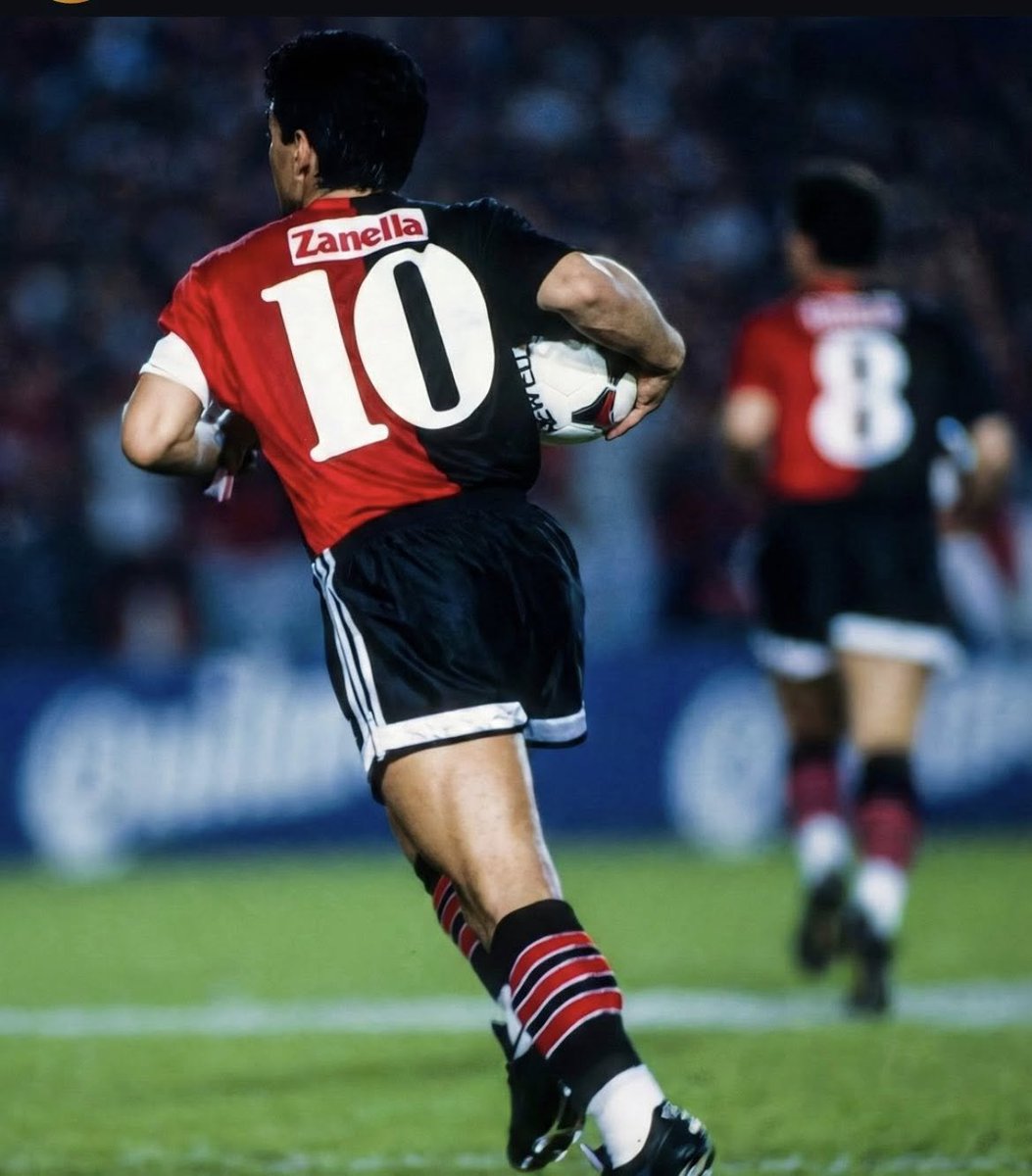 AMANDO A MARADONA tweet media