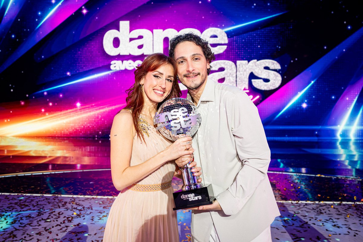 TF1Pro's tweet photo. #DALS @DALS_TF1

✨Félicitations à Samuel Bambi et Ana Riera qui remportent la saison 15 de DANSE AVEC LES STARS !✨ https://t.co/jCw0t6iy5I