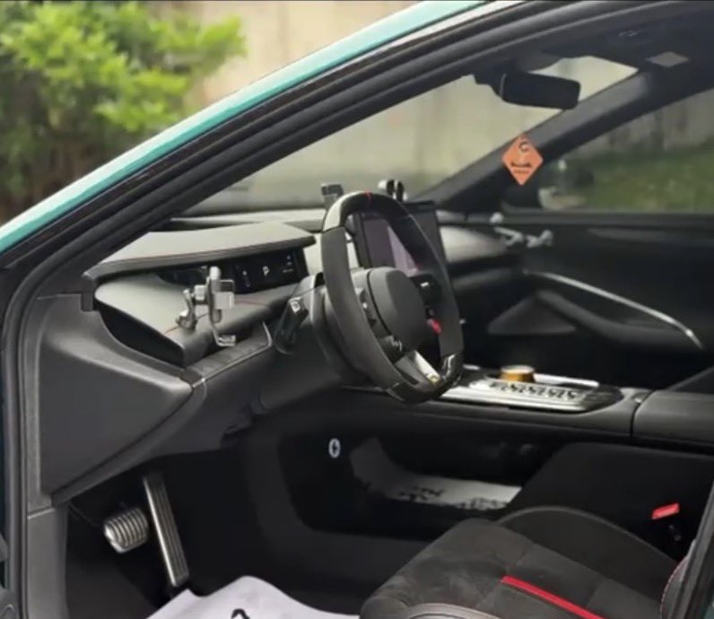 AutoSeek tweet media