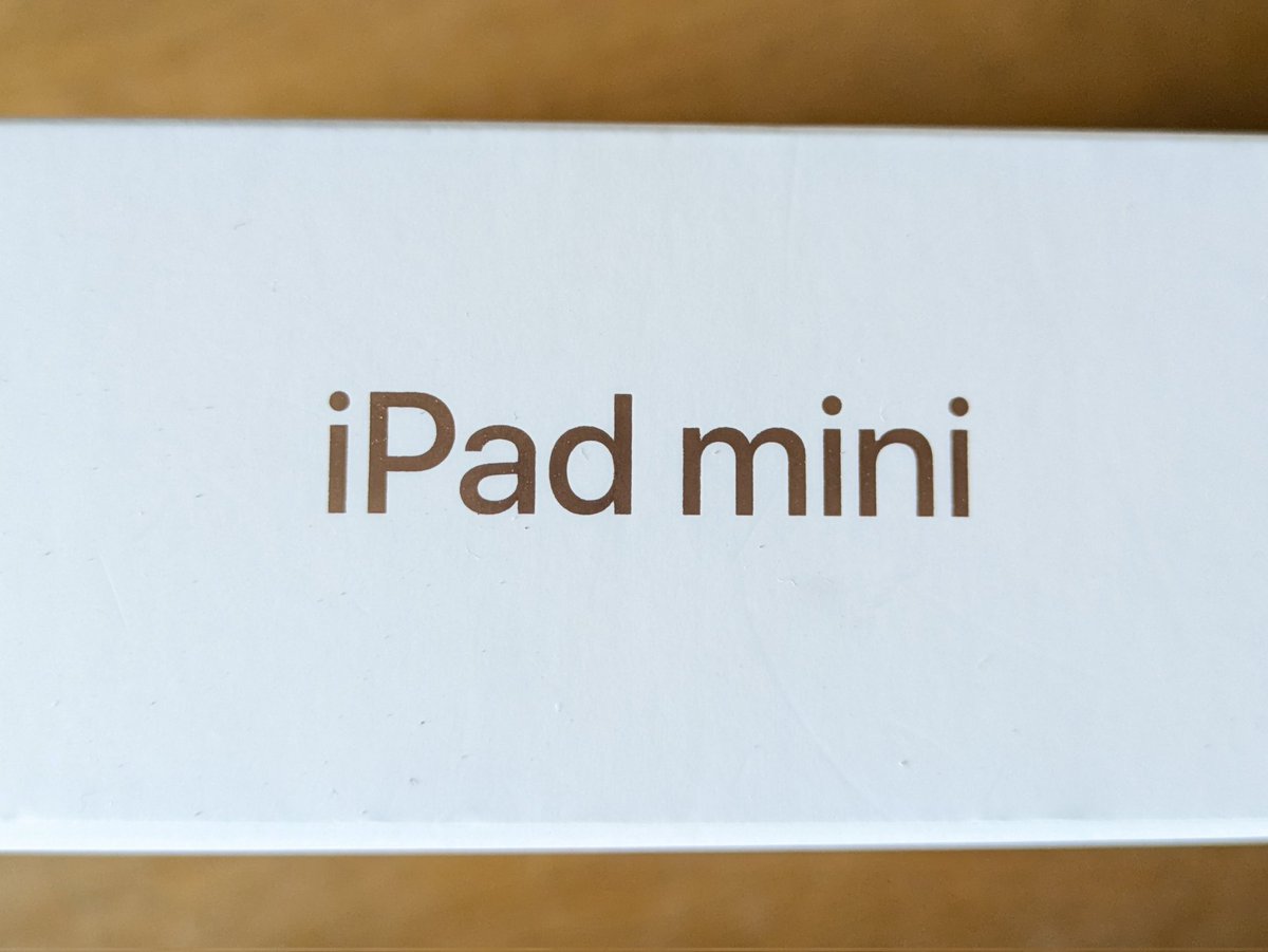 SWSY_324kd's tweet image. iPod touchが既に生産終了でOSも古いので、音楽再生専用でiPadを購入しました📲
iPad mini 第5世代 64GB Wi-Fiモデル、
名付けて《iPod Jumbo》‼️

楽天市場で見つけたのは、まさかの仙台イービーンズのじゃんぱらにあった中古品でした😲

#iPad #iPadmini #Apple製品