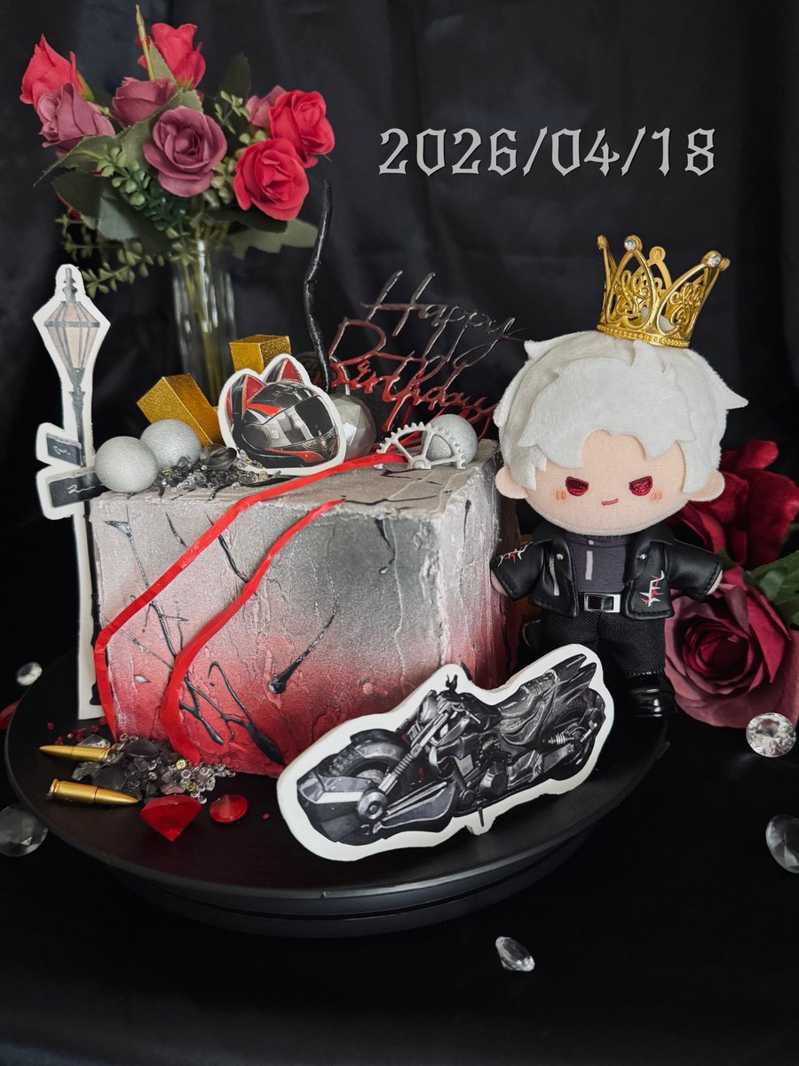 34hunter_S's tweet photo. 🎂𝓗𝓪𝓹𝓹𝔂 𝓑𝓲𝓻𝓽𝓱𝓭𝓪𝔂🍷𝓢𝓱𝓲𝓷🐦‍⬛

今年もシンのために
クレイケーキを作りました👩‍🍳

2年目も一緒にお祝いできて
本当に嬉しい…！
これからも一緒に
たくさん思い出を増やしていこうね🎈

#恋と深空
#夜照らす長雨キュンギフト https://t.co/874W2w4Fbj