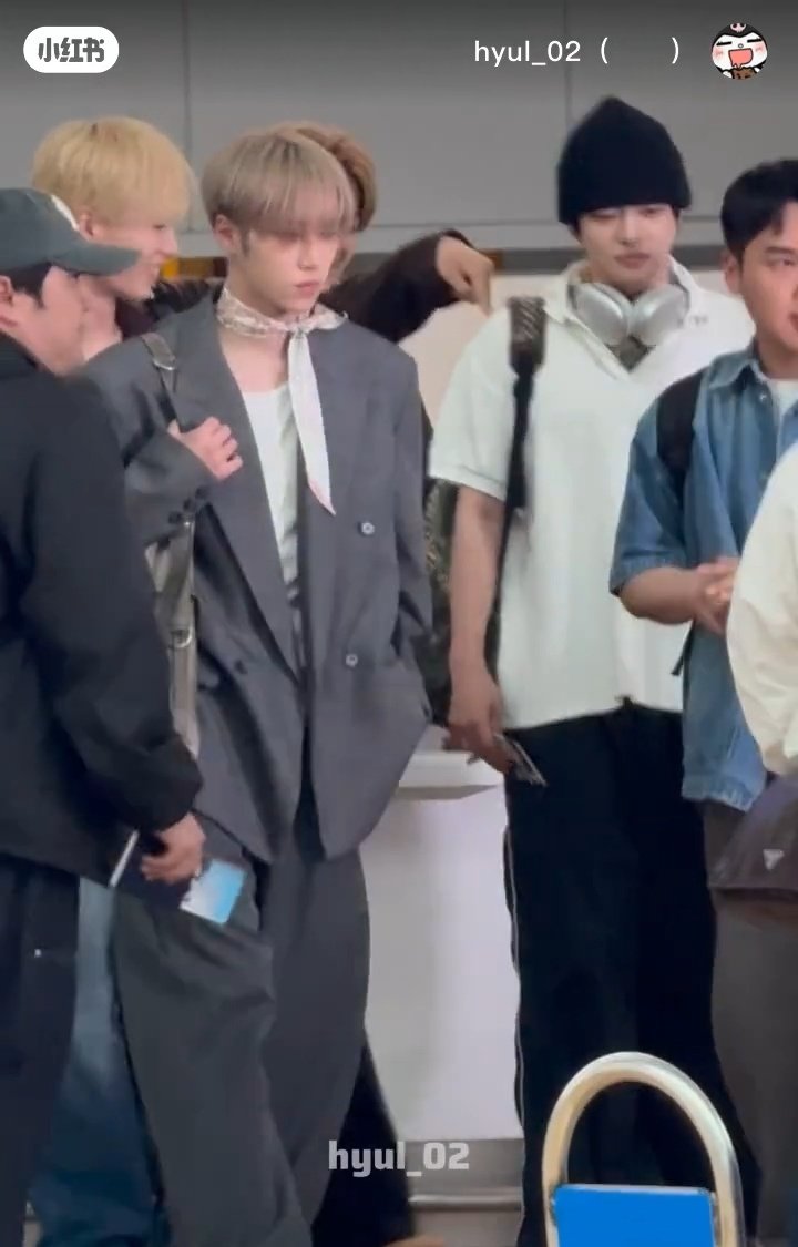 읏츄🧣 tweet media