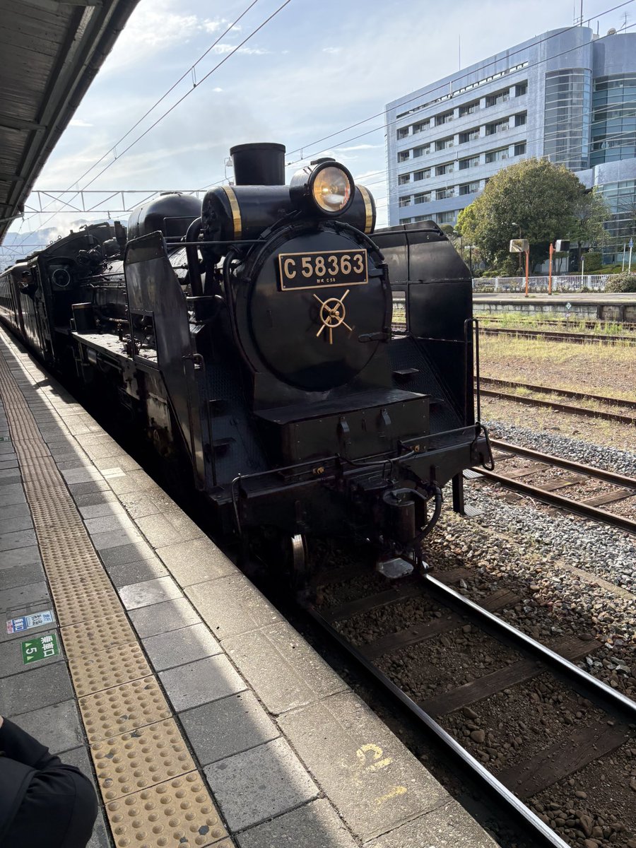 oto5315's tweet photo. SL乗った https://t.co/3l8j8BNI6M