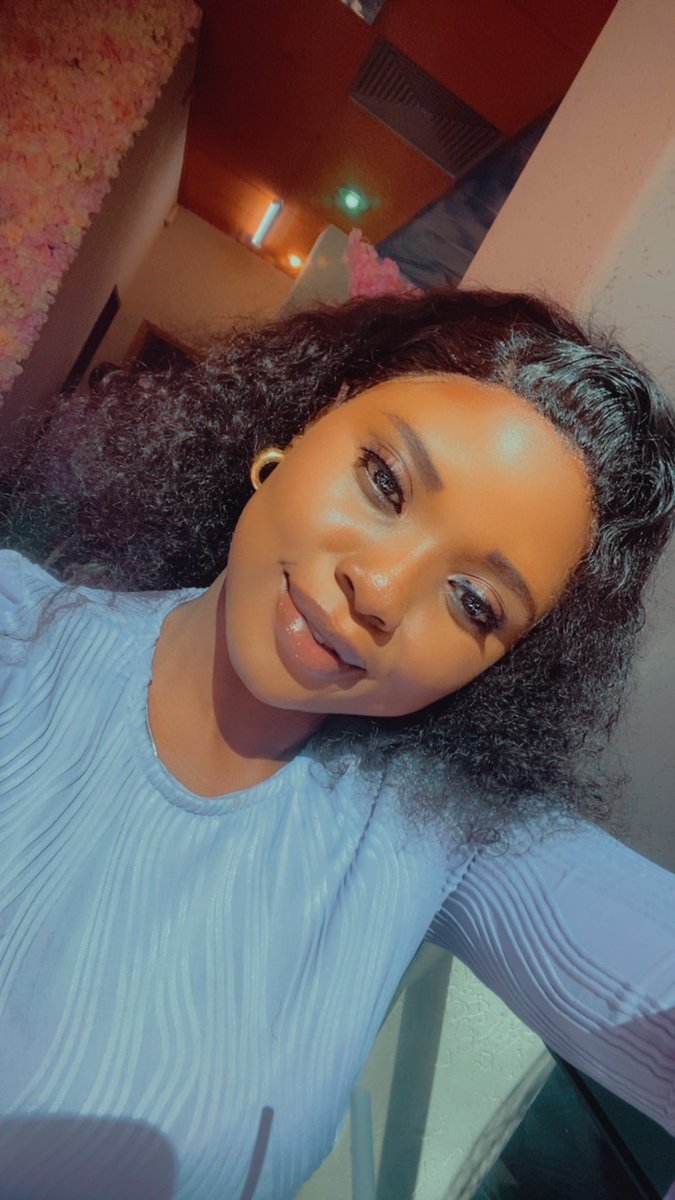 indie_famona's tweet image. #Zim46 #The flag #The face