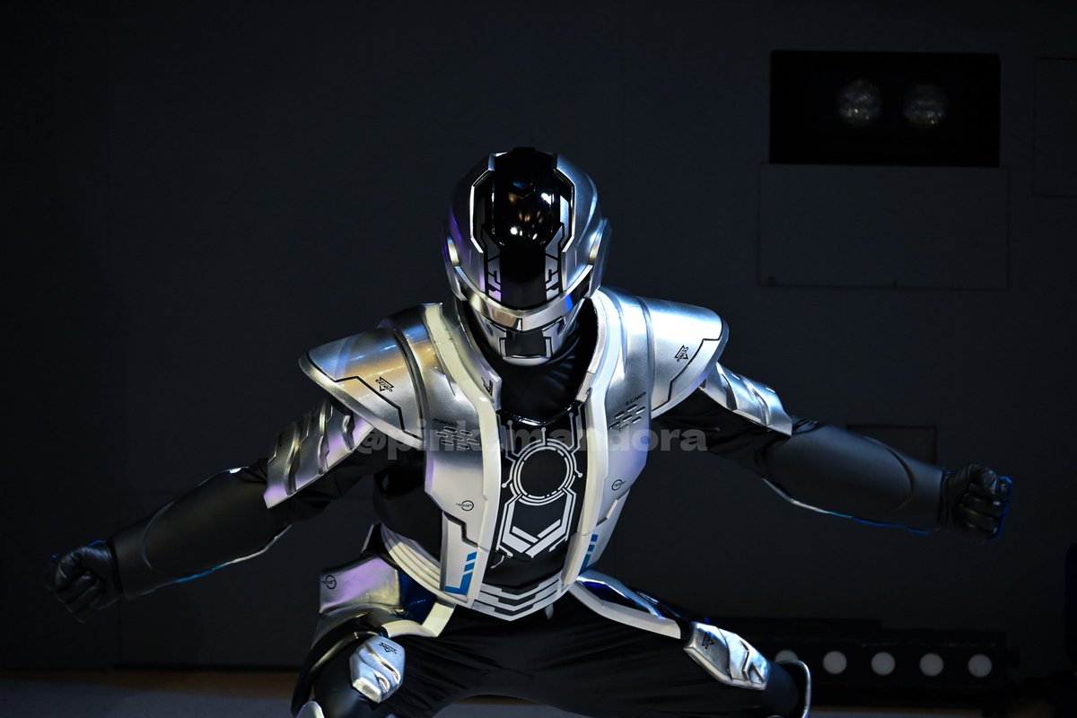 鷲団子 tweet media