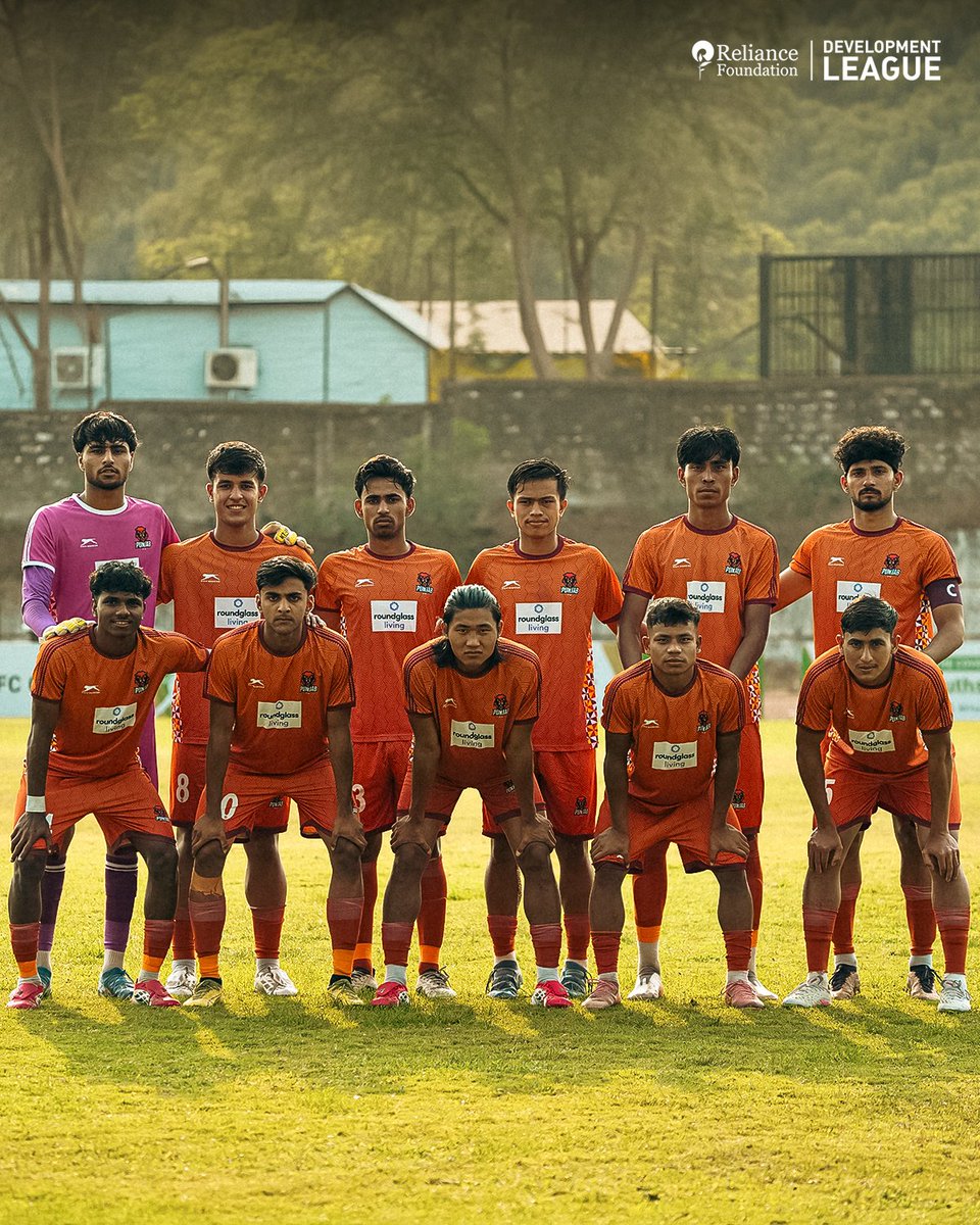 RFYouthSports's tweet image. 🧡⚽ 

🔗𝗧𝘂𝗻𝗲 𝗶𝗻 𝗮𝘁 𝟰:𝟬𝟬 𝗣𝗠 𝘁𝗼 𝗖𝗮𝘁𝗰𝗵 𝘁𝗵𝗲 𝗥𝗙𝗗𝗟 𝗡𝗮𝘁𝗶𝗼𝗻𝗮𝗹 𝗖𝗵𝗮𝗺𝗽𝗶𝗼𝗻𝘀𝗵𝗶𝗽 𝗙𝗶𝗻𝗮𝗹 𝗟𝗜𝗩𝗘 𝗼𝗻 𝗼𝘂𝗿 𝗬𝗼𝘂𝗧𝘂𝗯𝗲 𝗰𝗵𝗮𝗻𝗻𝗲𝗹  🙌

#RFSports #LetsPlay #RFDL #NationalChampionship