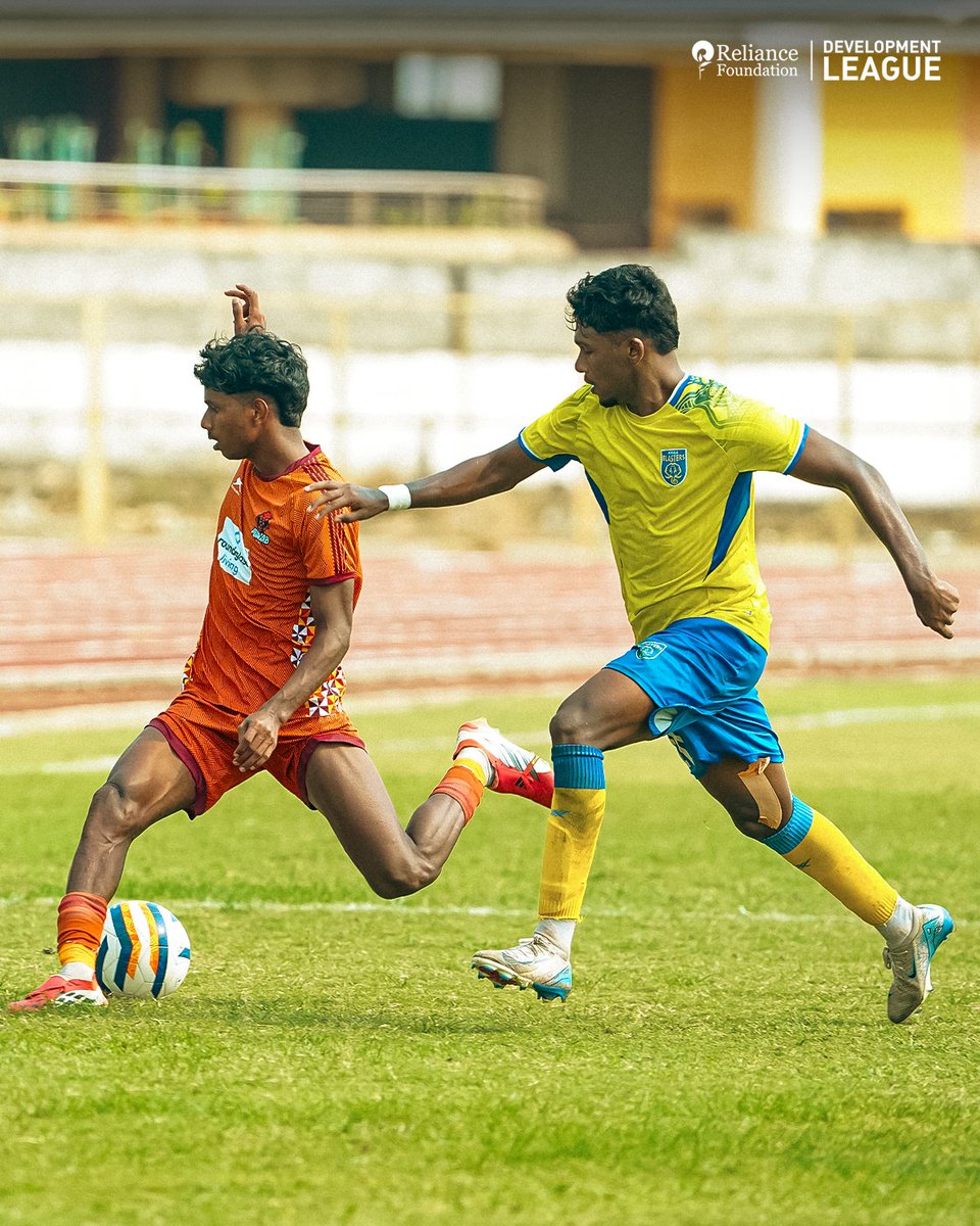 RFYouthSports's tweet image. 🧡⚽ 

🔗𝗧𝘂𝗻𝗲 𝗶𝗻 𝗮𝘁 𝟰:𝟬𝟬 𝗣𝗠 𝘁𝗼 𝗖𝗮𝘁𝗰𝗵 𝘁𝗵𝗲 𝗥𝗙𝗗𝗟 𝗡𝗮𝘁𝗶𝗼𝗻𝗮𝗹 𝗖𝗵𝗮𝗺𝗽𝗶𝗼𝗻𝘀𝗵𝗶𝗽 𝗙𝗶𝗻𝗮𝗹 𝗟𝗜𝗩𝗘 𝗼𝗻 𝗼𝘂𝗿 𝗬𝗼𝘂𝗧𝘂𝗯𝗲 𝗰𝗵𝗮𝗻𝗻𝗲𝗹  🙌

#RFSports #LetsPlay #RFDL #NationalChampionship