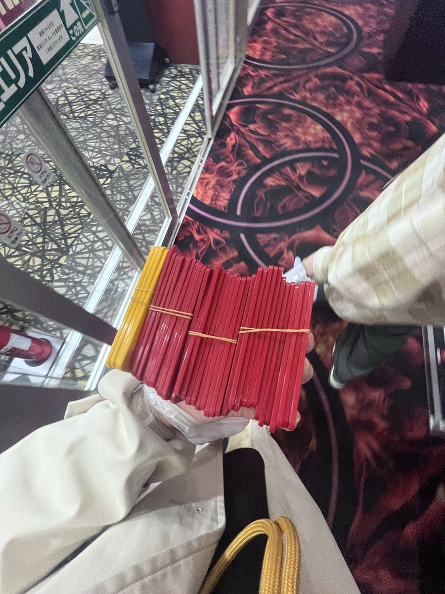 ころち tweet media