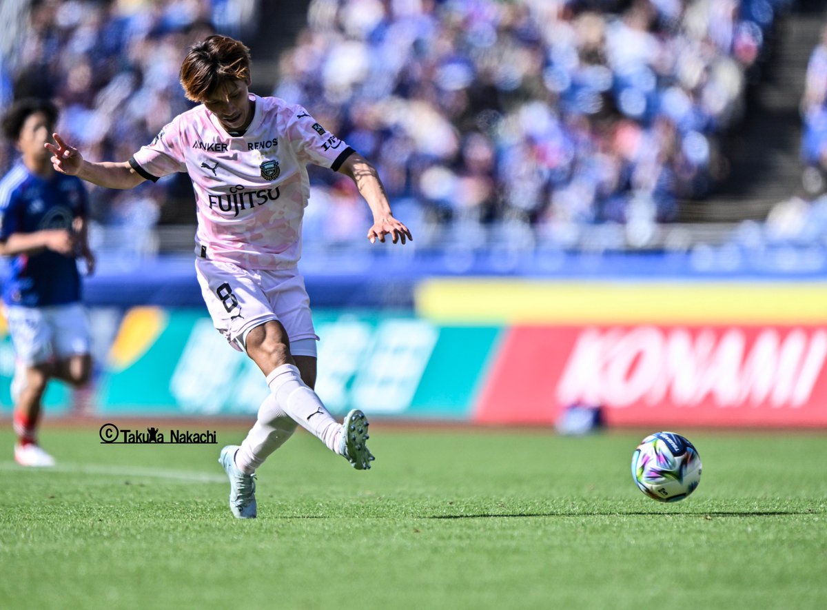 城とサッカーの編集者兼記者兼カメラマン tweet media