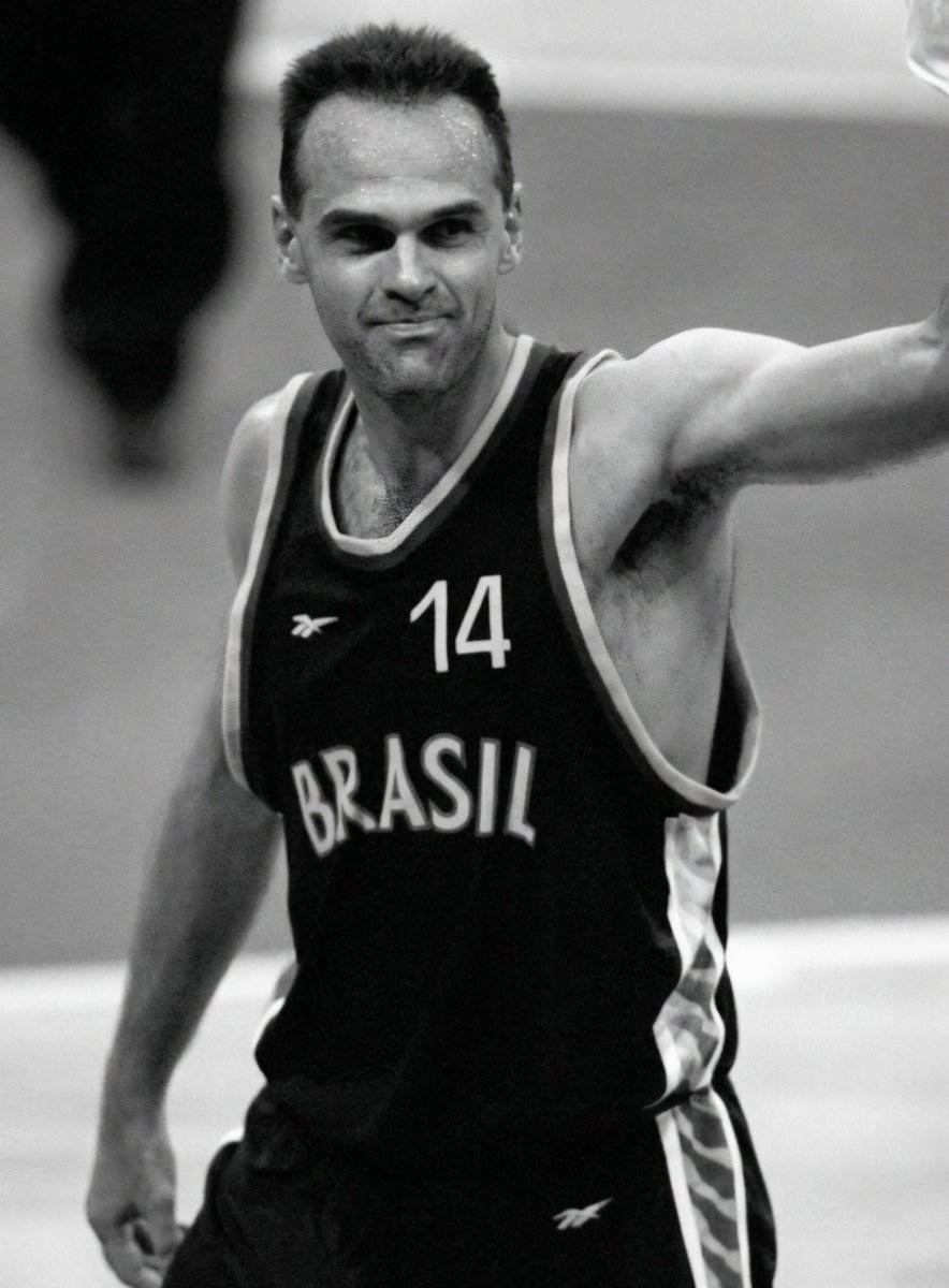 Maccabi Tel Aviv Basketball Club bows its head following the passing of Oscar Schmidt, one of the game's greatest. O Rei Oscar was the symbol of basketball in Brazil, an incredible scorer, the all-time Olympic scoring leader, and a Hall of Famer. May his memory be a blessing 🙏