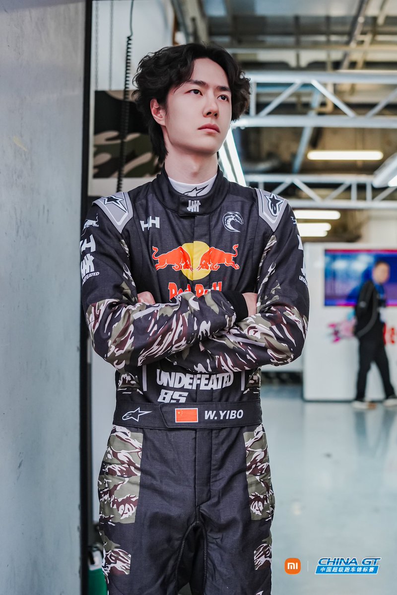 WANG YIBO SOURCES tweet media