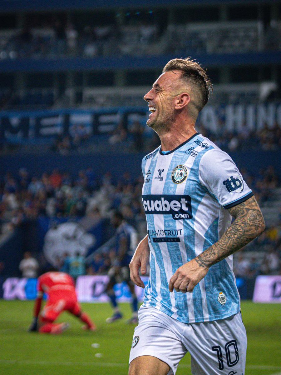 Schuberth Suing tweet media