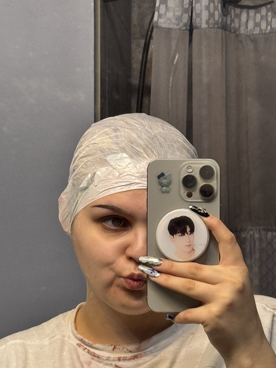 Abby is seeing justb in la !! tweet media