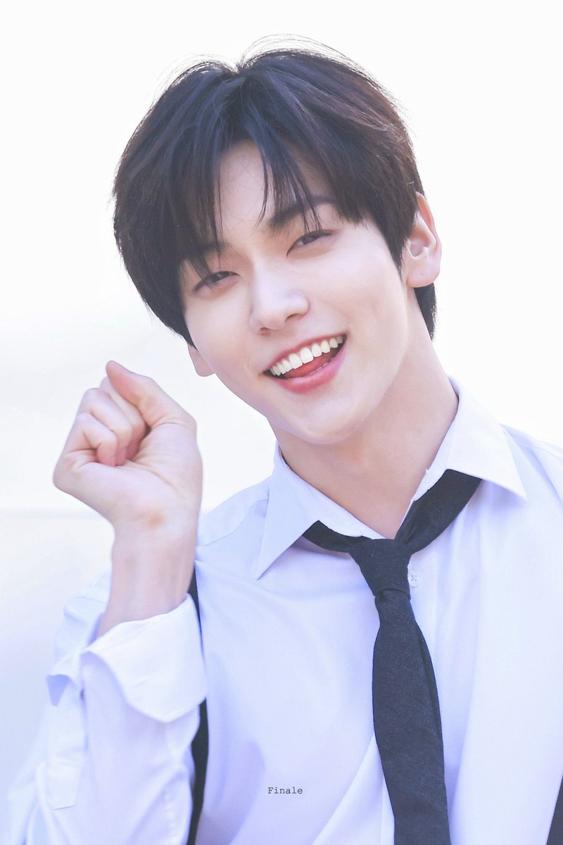twelve05cm's tweet photo. oh babygirlism runs deep in his veins‼️‼️‼️ https://t.co/f1qvsvUYJ2